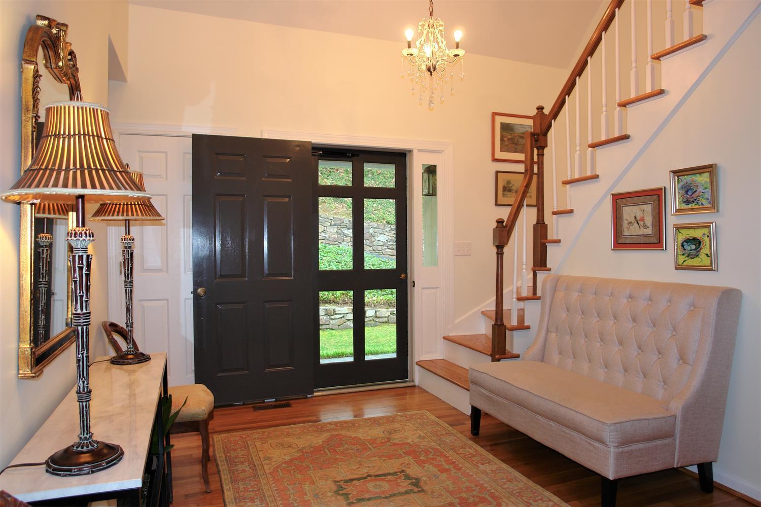 219 Darwin Road Southwest Roanoke, VA 24014 - Photo 5 of 58 a living room with furniture and a window