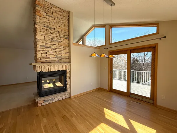 $400,000 | 912 Aurora Circle, Red Wing, MN 55066