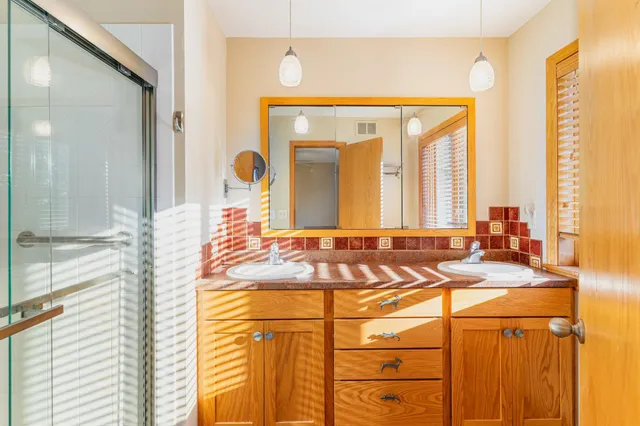 $400,000 | 912 Aurora Circle, Red Wing, MN 55066