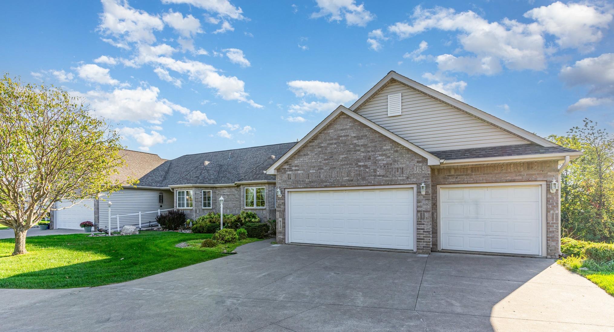 912 Aurora Circle Red Wing, MN 55066 - Photo 2 of 44