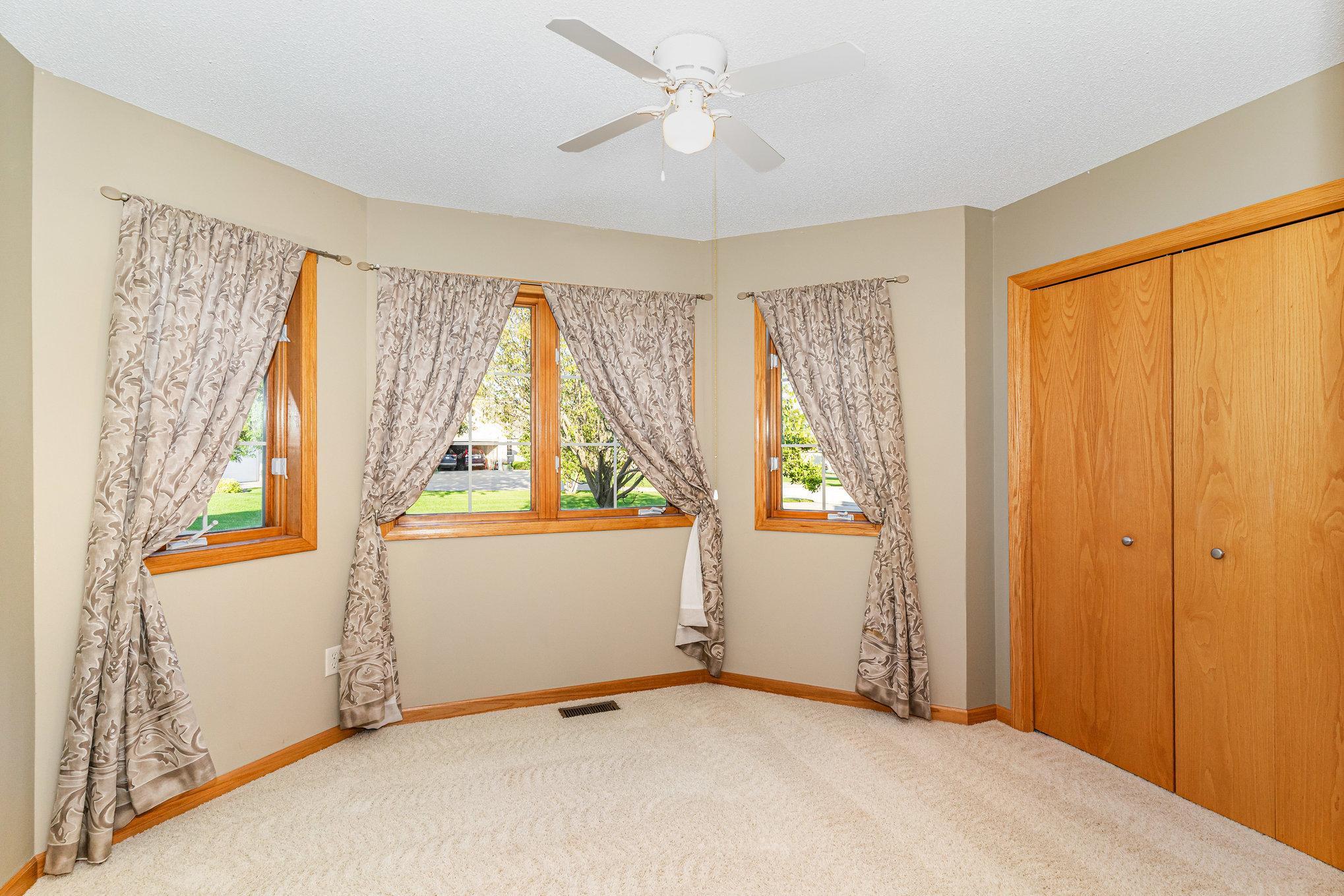 912 Aurora Circle Red Wing, MN 55066 - Photo 24 of 44