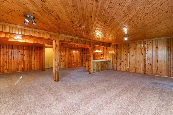 $400,000 | 912 Aurora Circle, Red Wing, MN 55066