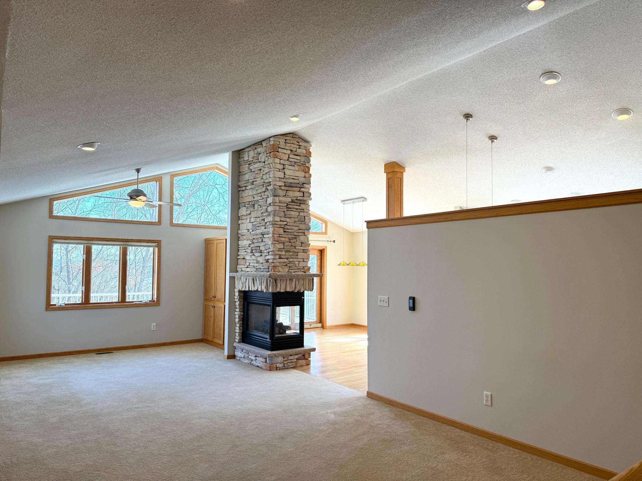 912 Aurora Circle Red Wing, MN 55066 - Photo 5 of 44