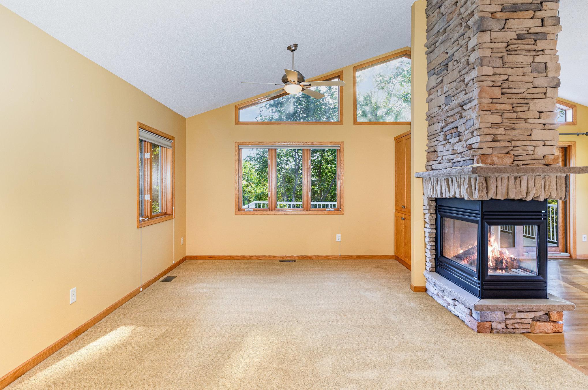 912 Aurora Circle Red Wing, MN 55066 - Photo 6 of 39