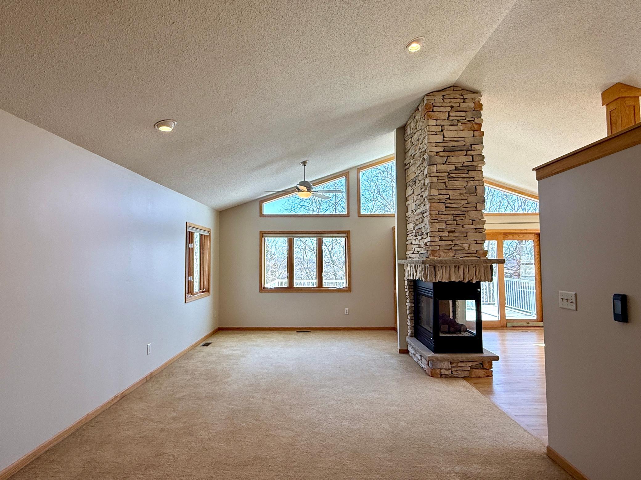 912 Aurora Circle Red Wing, MN 55066 - Photo 6 of 44