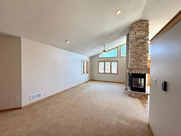 $400,000 | 912 Aurora Circle, Red Wing, MN 55066