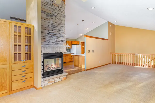 $400,000 | 912 Aurora Circle, Red Wing, MN 55066