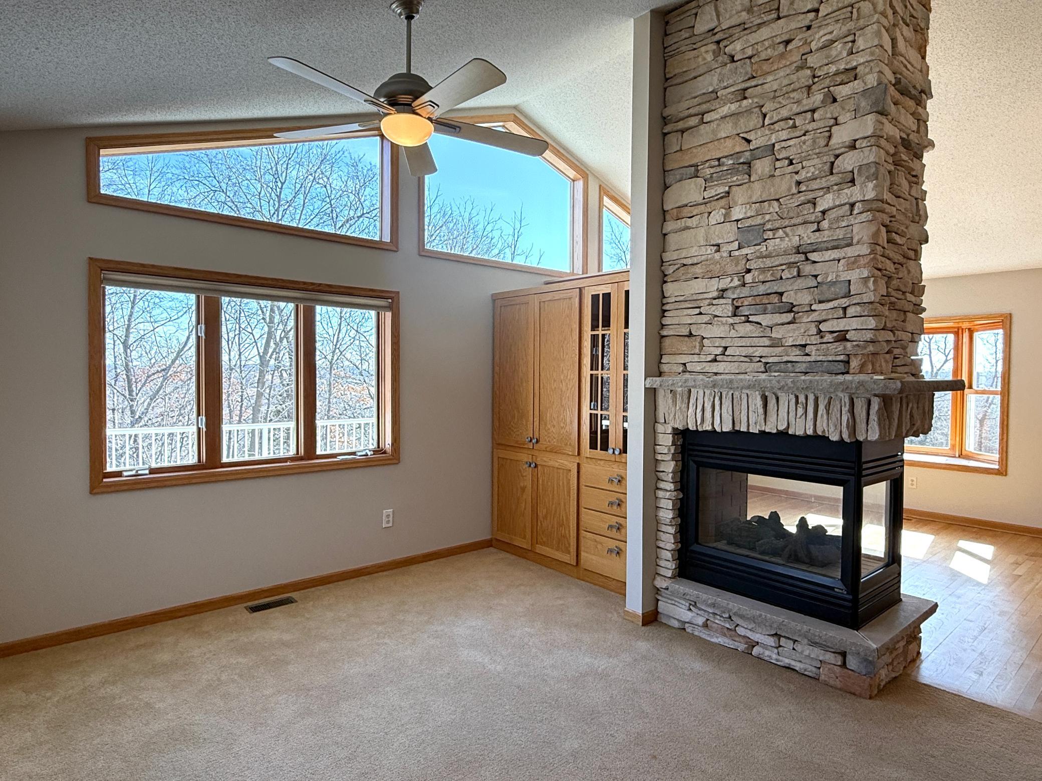 912 Aurora Circle Red Wing, MN 55066 - Photo 9 of 44