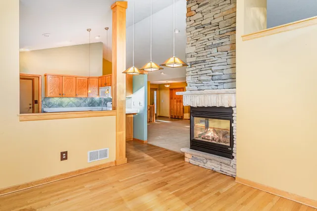 $400,000 | 912 Aurora Circle, Red Wing, MN 55066