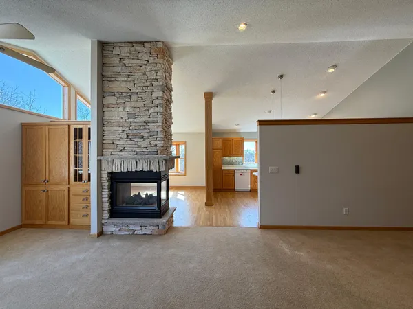 $400,000 | 912 Aurora Circle, Red Wing, MN 55066