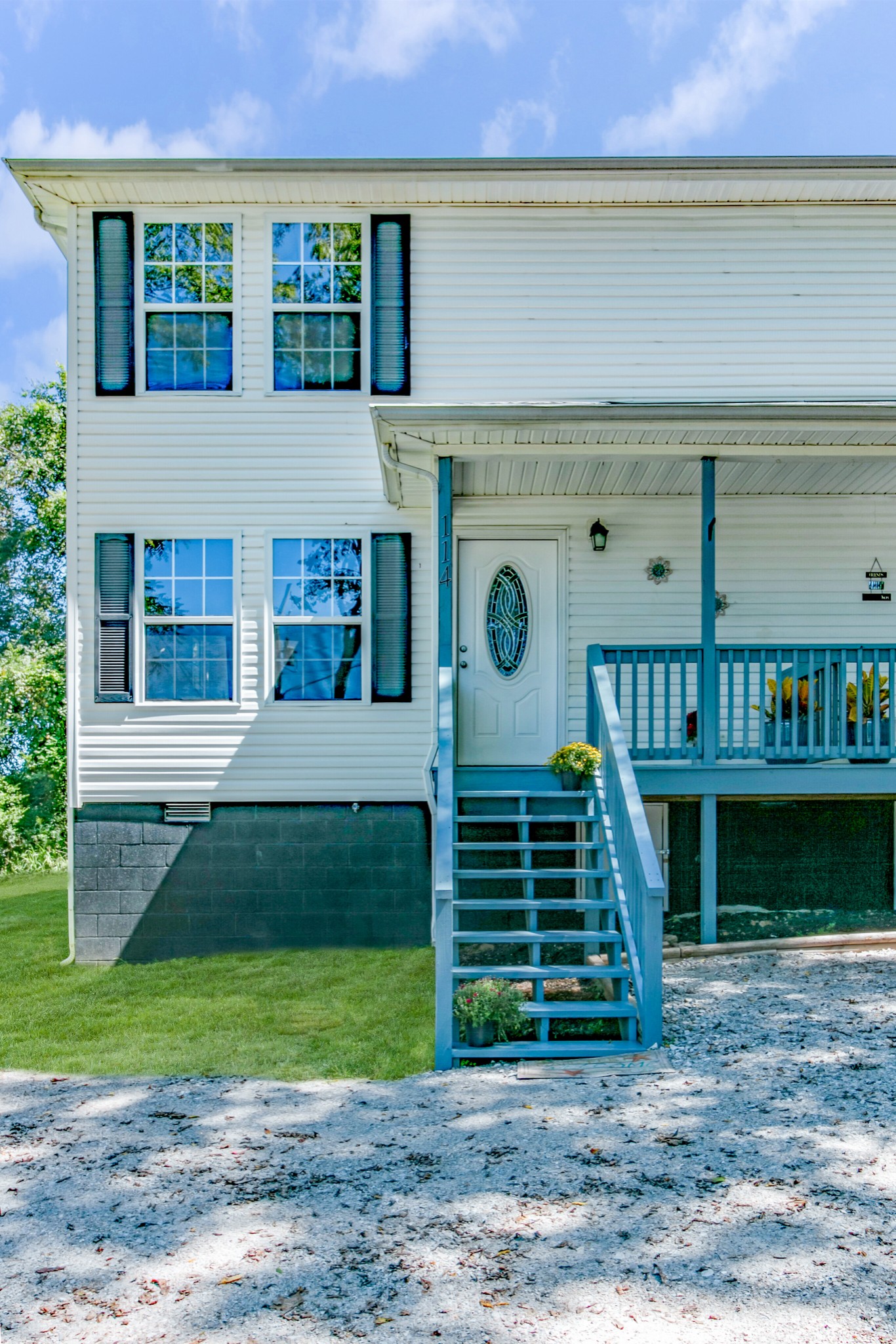 114 Lockhart Street Dickson, TN 37055 - Photo 1 of 18