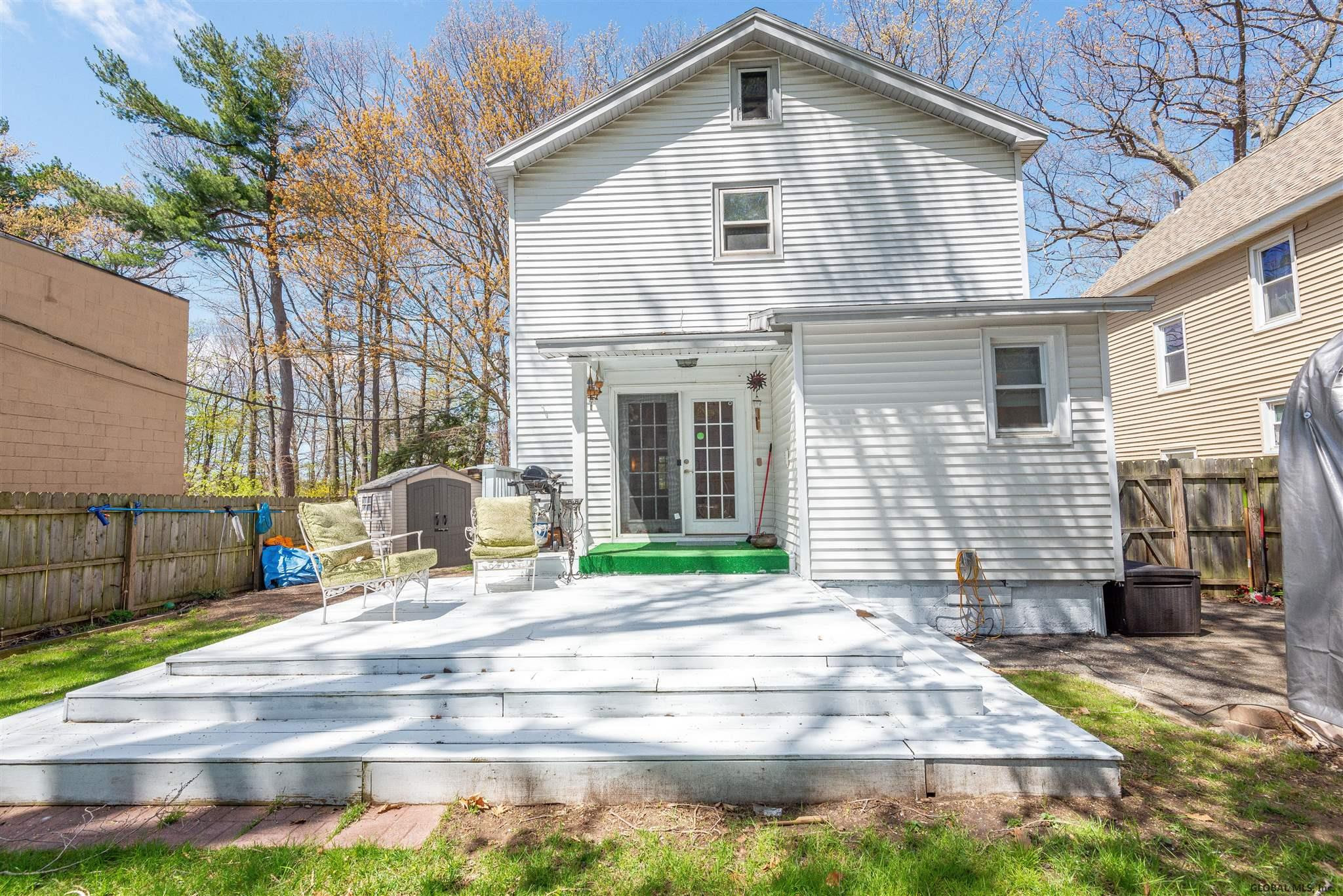 42 Roland Place Schenectady, NY 12304 - Photo 26 of 27 Photo 28