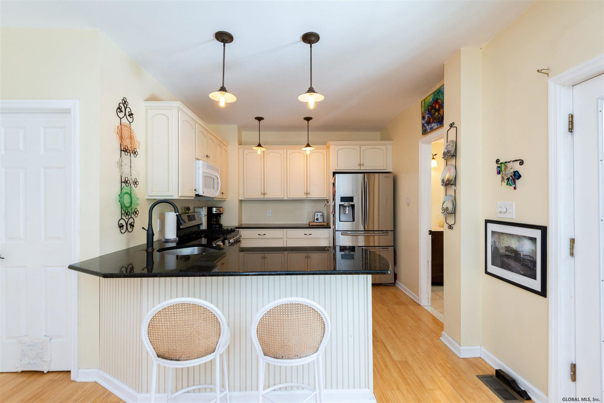 42 Roland Place Schenectady, NY 12304 - Photo 9 of 27 Photo 10