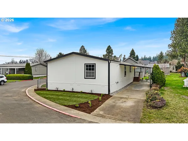 $199,900 | 15174 Southeast 122nd Avenue, Unit 87, Clackamas, OR 97015