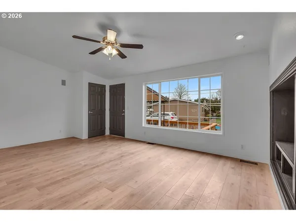 $199,900 | 15174 Southeast 122nd Avenue, Unit 87, Clackamas, OR 97015