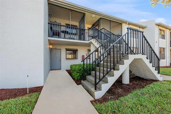 $2,195 | 1900 Pelican Landing Boulevard, Unit 1011, Clearwater, FL 33762