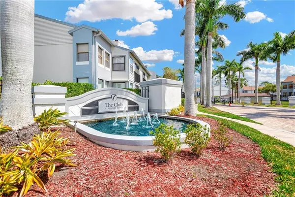 $2,195 | 1900 Pelican Landing Boulevard, Unit 1011, Clearwater, FL 33762