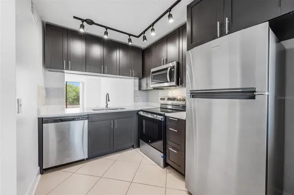 $2,195 | 1900 Pelican Landing Boulevard, Unit 1011, Clearwater, FL 33762