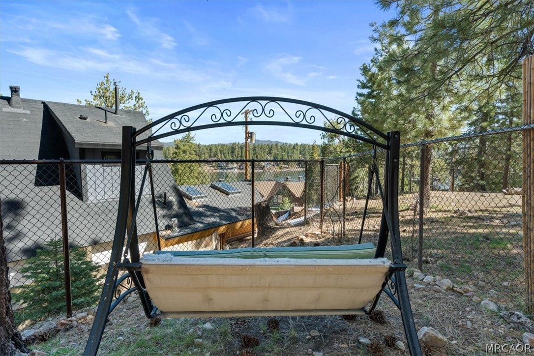 789 Rueda Lane Big Bear Lake, CA 92315 - Photo 31 of 38