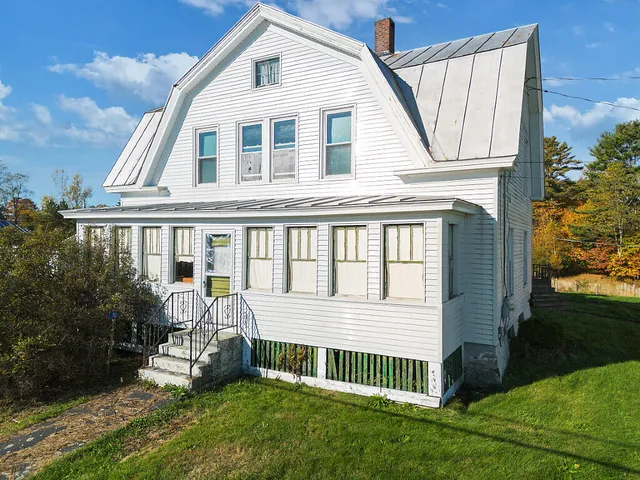 $649,900 | 10 Ridge Road, Windsor, ME 04363