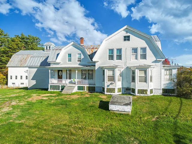 $649,900 | 10 Ridge Road, Windsor, ME 04363