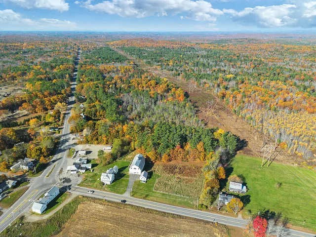 $649,900 | 10 Ridge Road, Windsor, ME 04363