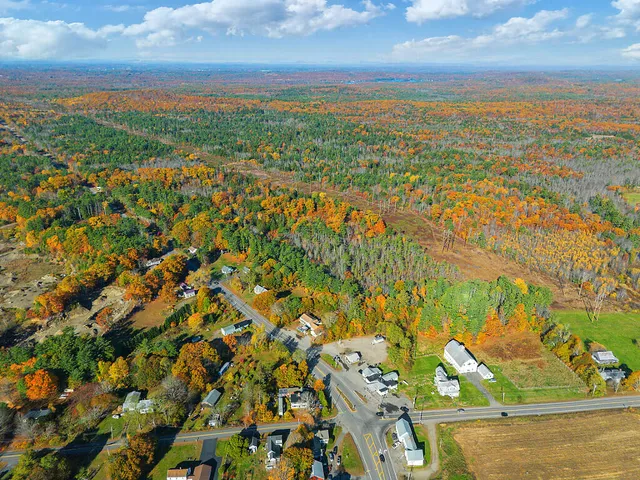 $649,900 | 10 Ridge Road, Windsor, ME 04363