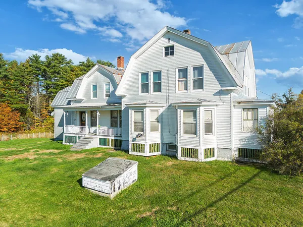 $479,900 | 10 Ridge Road, Windsor, ME 04363
