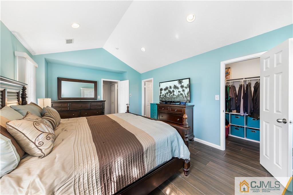 76 Winthrop Road Monroe Township, NJ 08831 - Photo 15 of 28 Gallery Image 15