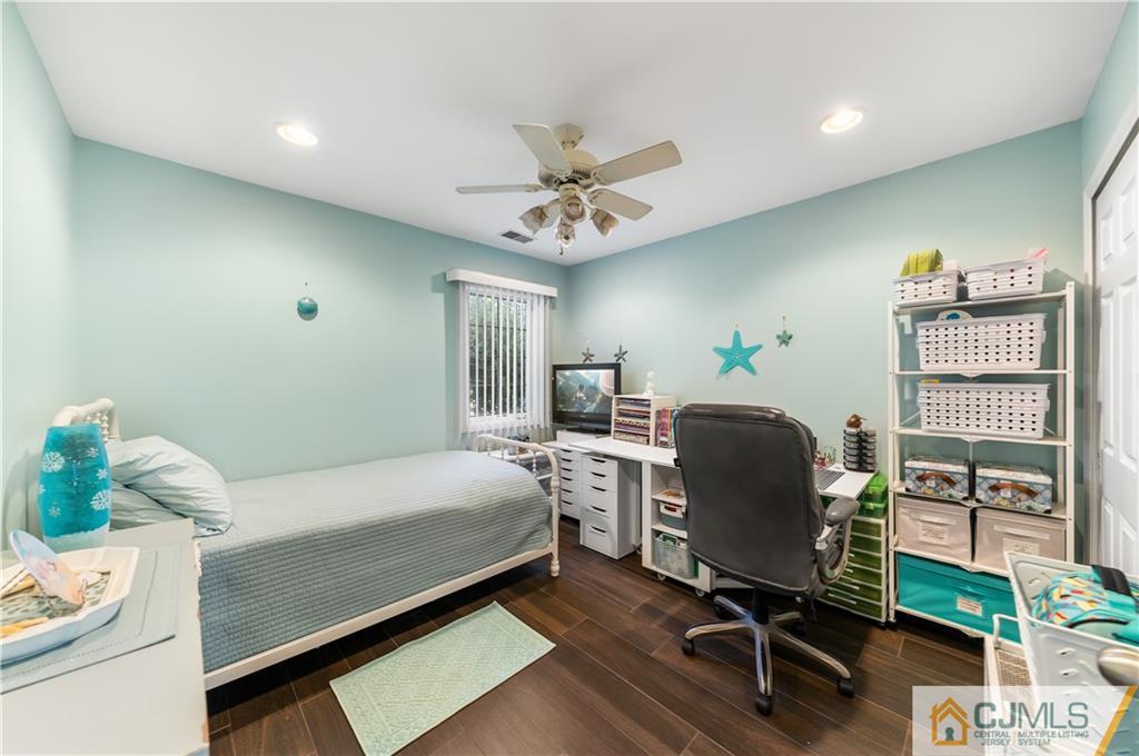 76 Winthrop Road Monroe Township, NJ 08831 - Photo 17 of 28 Gallery Image 17