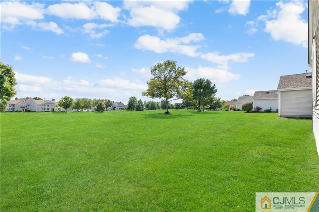 76 Winthrop Road Monroe Township, NJ 08831 - Photo 20 of 28 Gallery Image 20