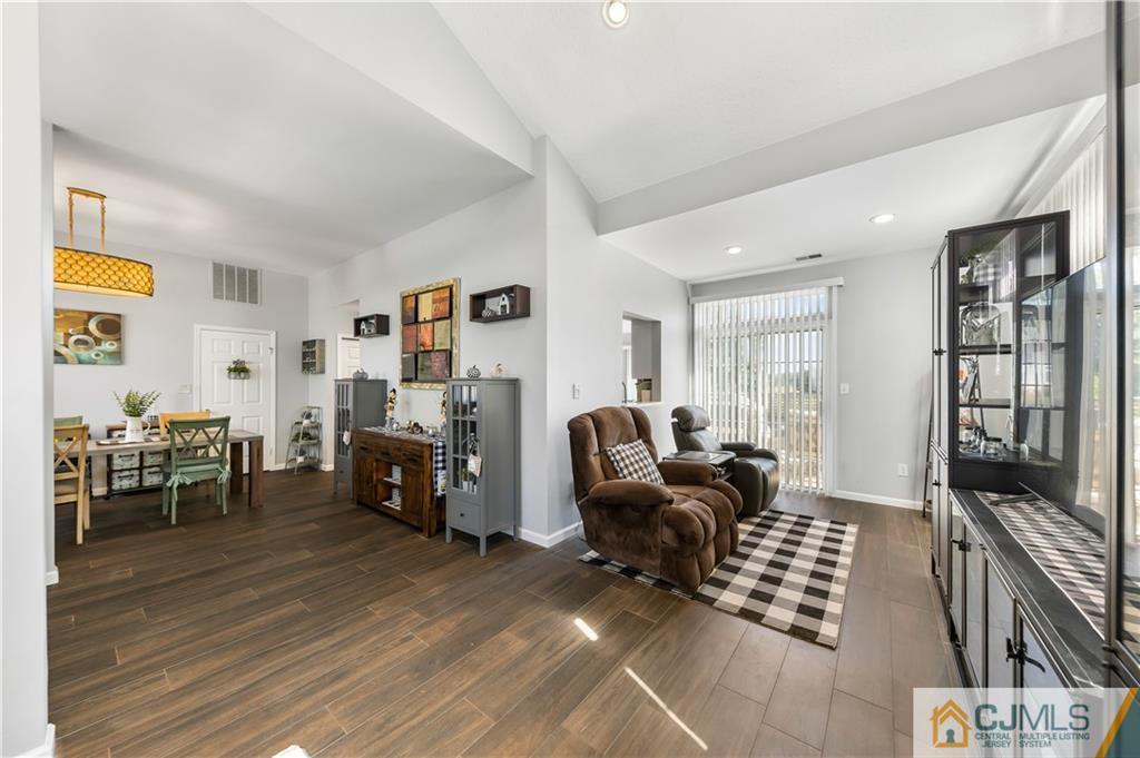 76 Winthrop Road Monroe Township, NJ 08831 - Photo 7 of 28 Gallery Image 7