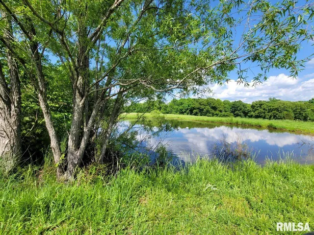 $350,000 | 470 Washington Lane, New Burnside, IL 62967