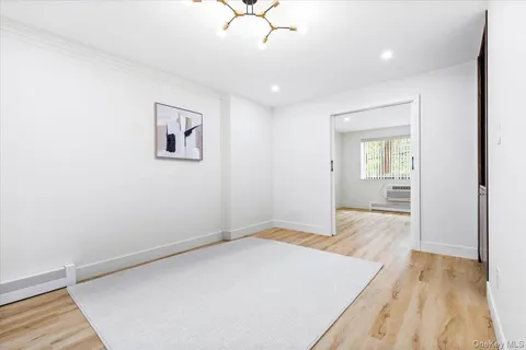 $475,000 | 21 Lake Street, Unit 1F, White Plains, NY 10603