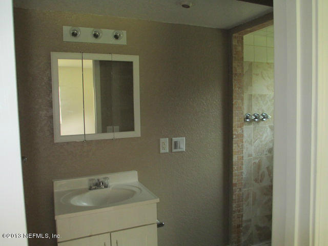6747 Spring Lake Village Road Keystone Heights, FL 32656 - Photo 11 of 23 IMG_0842