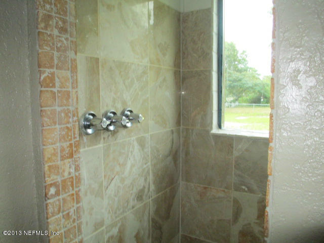 6747 Spring Lake Village Road Keystone Heights, FL 32656 - Photo 12 of 23 IMG_0843