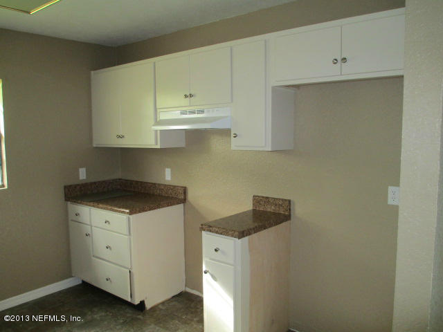 6747 Spring Lake Village Road Keystone Heights, FL 32656 - Photo 9 of 23 IMG_0840