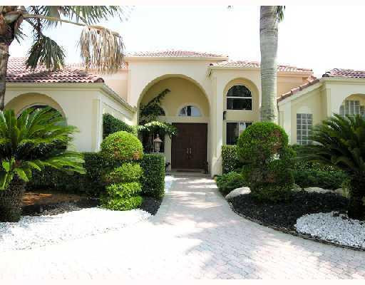 3156 Inverness Weston, FL 33332 - Photo 1 of 16 Exterior Front