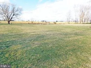 $200,000 | 2689 Old Philadelphia Pike, Bird-in-Hand, PA 17505