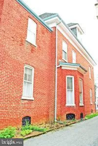 $200,000 | 2689 Old Philadelphia Pike, Bird-in-Hand, PA 17505