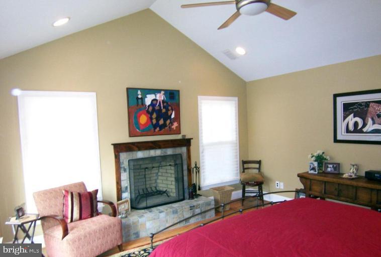 312 Woodlawn Road Baltimore, MD 21210 - Photo 1 of 1 Master Bedroom #2