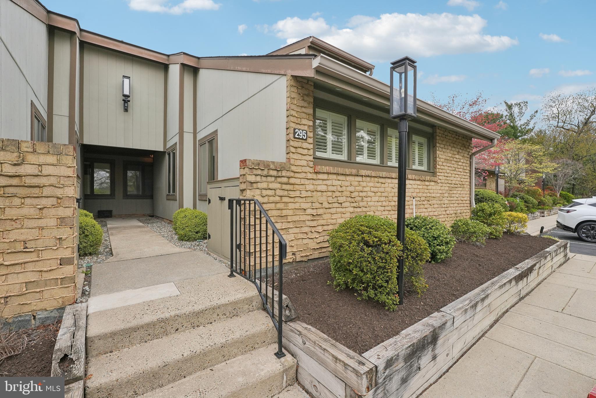 Welcome to the Enjoyable Uxbridge Community