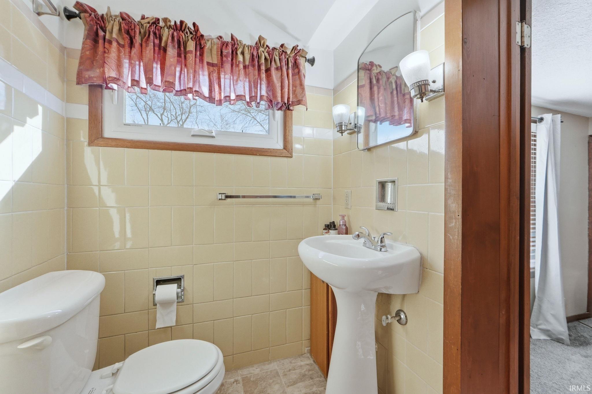 4309 Reed Road Fort Wayne, IN 46815 - Photo 19 of 36 Gallery Image 19