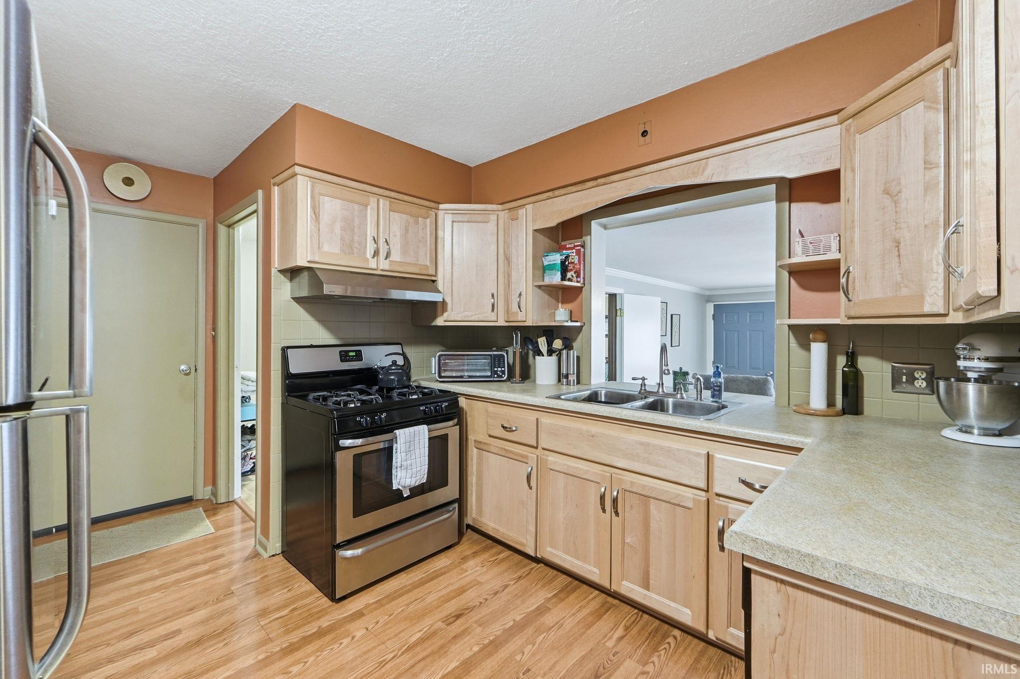 4309 Reed Road Fort Wayne, IN 46815 - Photo 8 of 36 Gallery Image 8