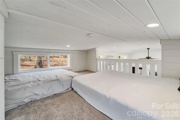 $258,500 | 163 Simplicity Woods Drive, Franklin, NC 28734