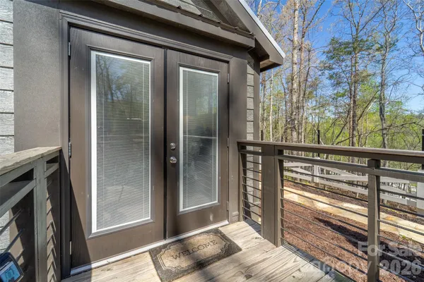 $258,500 | 163 Simplicity Woods Drive, Franklin, NC 28734