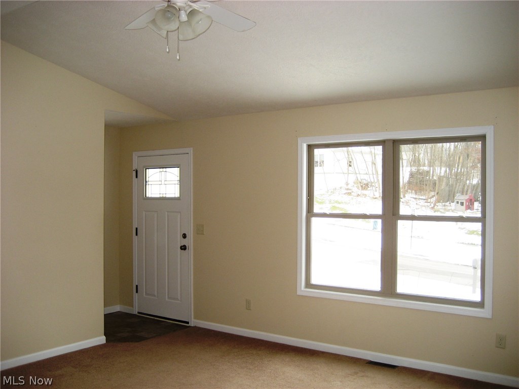 198 Home Street Rittman, OH 44270 - Photo 2 of 11 Gallery Image 2