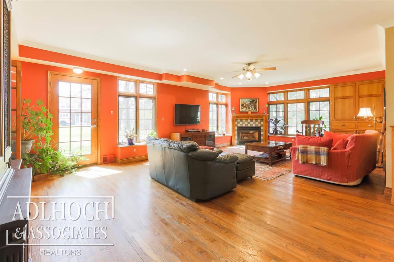 15725 Windmill Point Grosse Pointe, MI 48230 - Photo 11 of 58