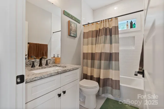 $330,000 | 705 West 2nd Avenue, Gastonia, NC 28052