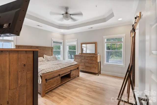 $329,000 | 705 West 2nd Avenue, Gastonia, NC 28052